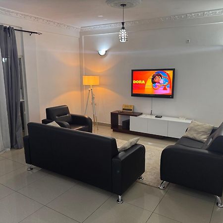 Appartements Modernes, Wifi, Tv - Yaounde, Omnisports Zewnętrze zdjęcie
