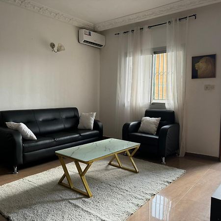 Appartements Modernes, Wifi, Tv - Yaounde, Omnisports Zewnętrze zdjęcie