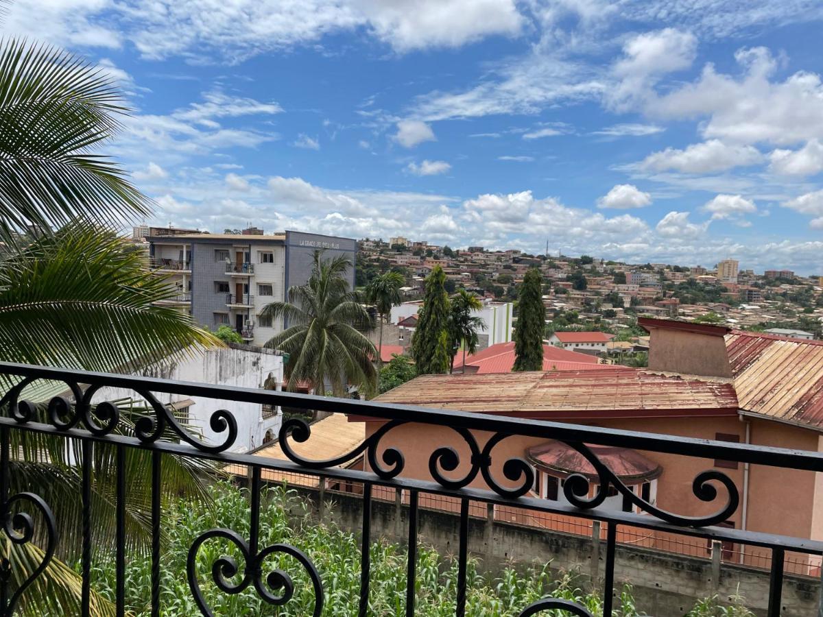 Appartements Modernes, Wifi, Tv - Yaounde, Omnisports Zewnętrze zdjęcie