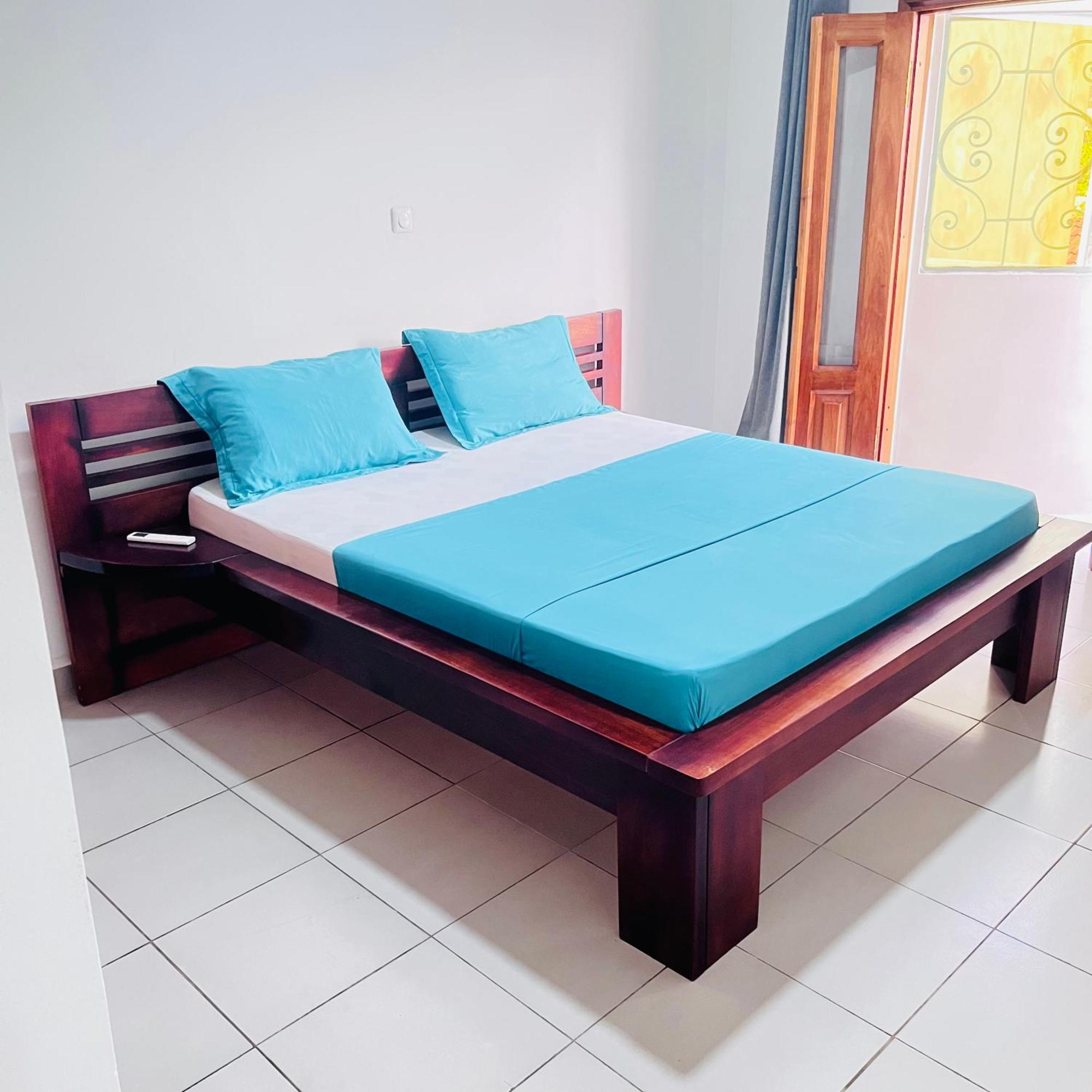 Appartements Modernes, Wifi, Tv - Yaounde, Omnisports Zewnętrze zdjęcie