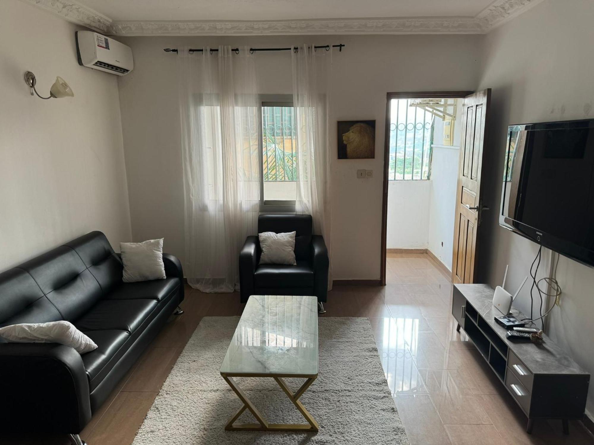 Appartements Modernes, Wifi, Tv - Yaounde, Omnisports Zewnętrze zdjęcie