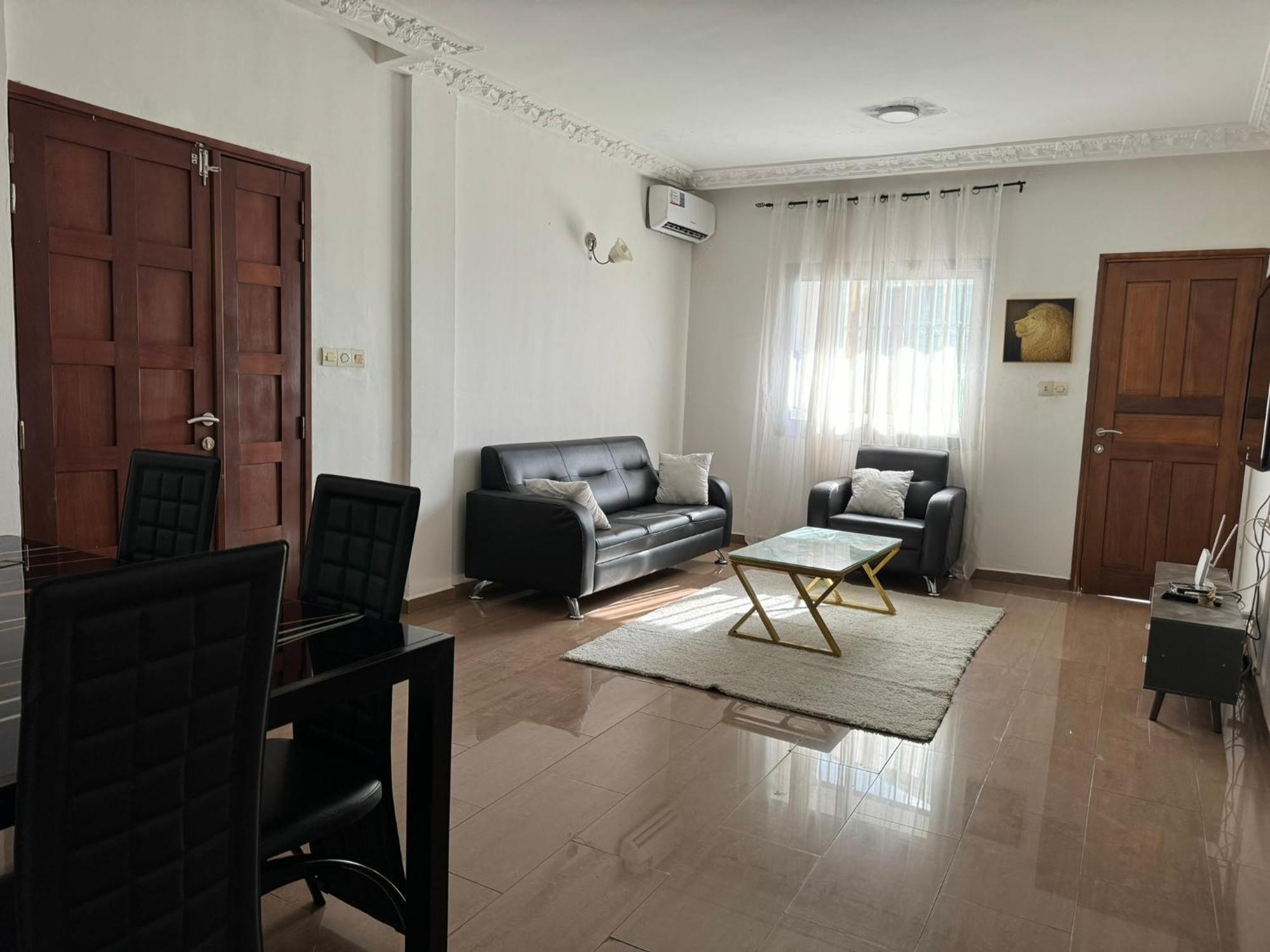 Appartements Modernes, Wifi, Tv - Yaounde, Omnisports Zewnętrze zdjęcie