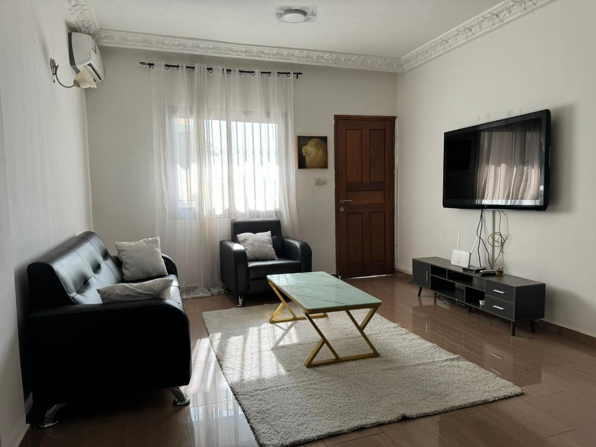Appartements Modernes, Wifi, Tv - Yaounde, Omnisports Zewnętrze zdjęcie